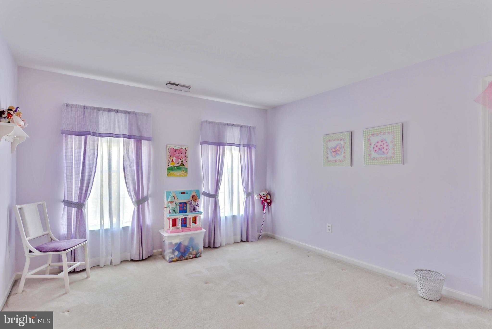 MANCHESTER FARMS - Residential