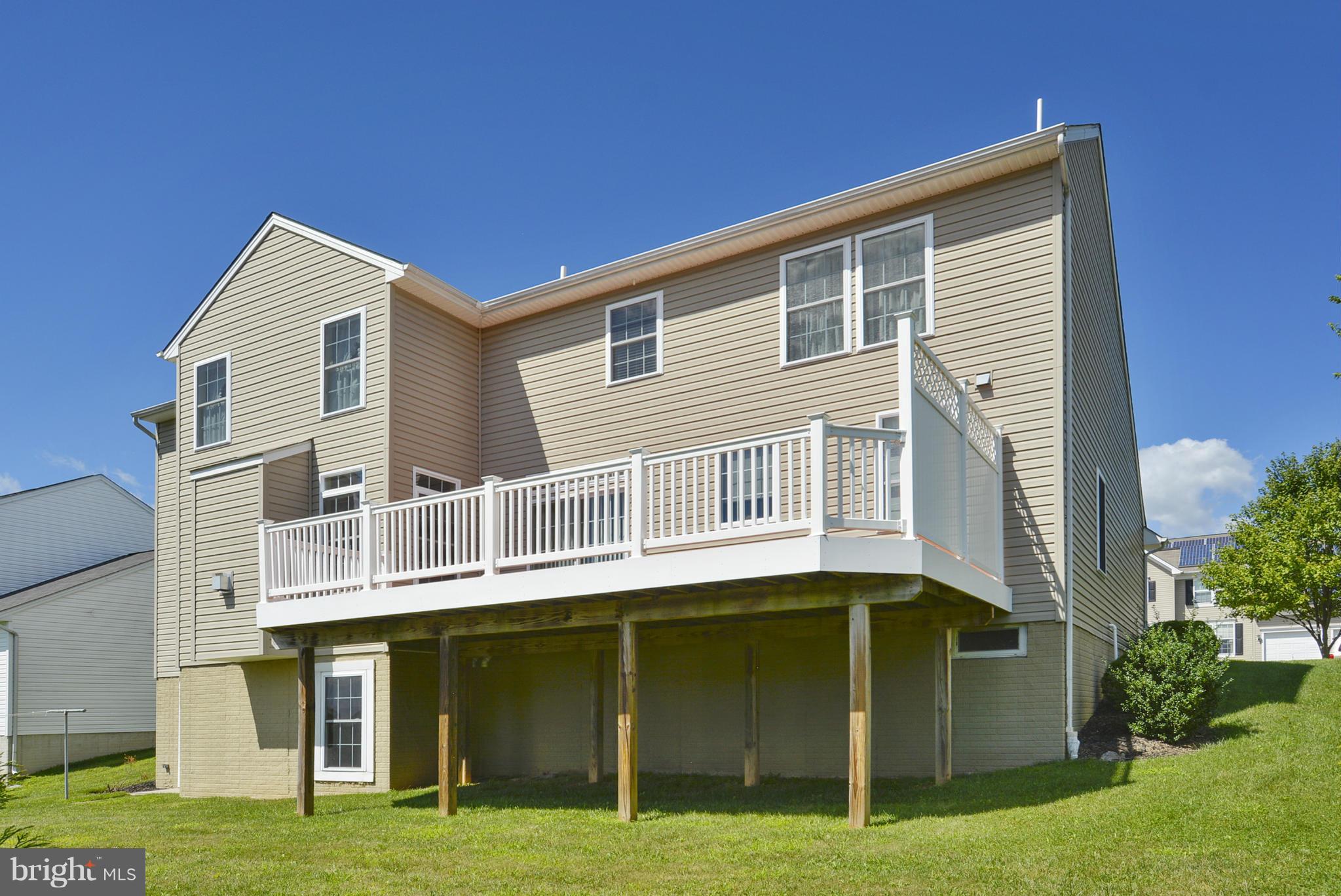 MANCHESTER FARMS - Residential