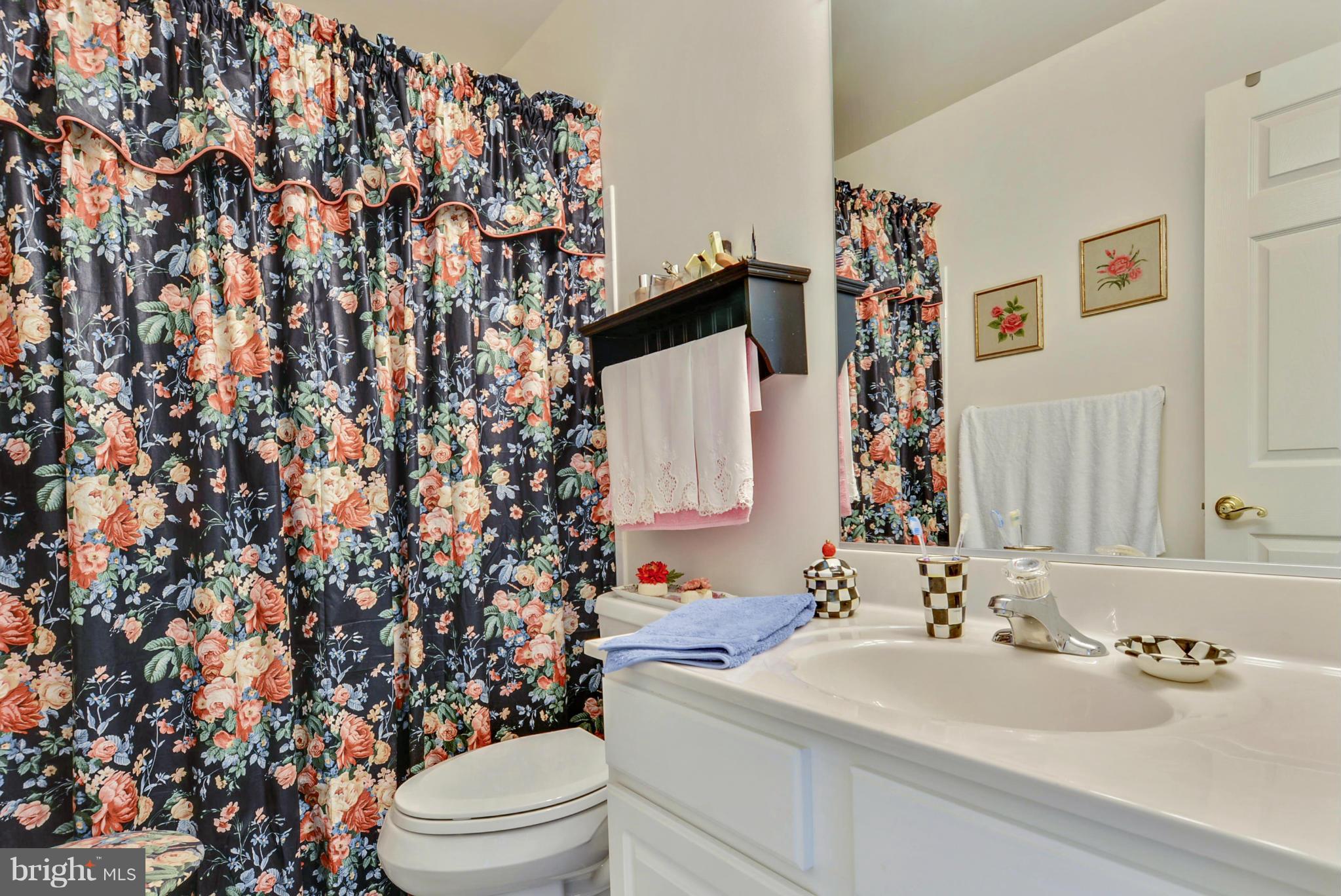 MANCHESTER FARMS - Residential