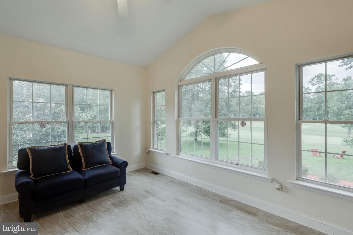 TANTALLON ON THE POTOMAC - Residential