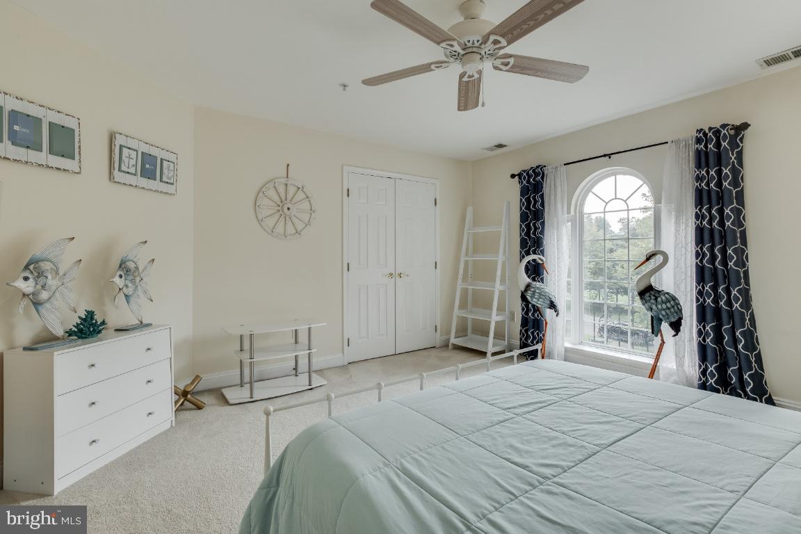 TANTALLON ON THE POTOMAC - Residential