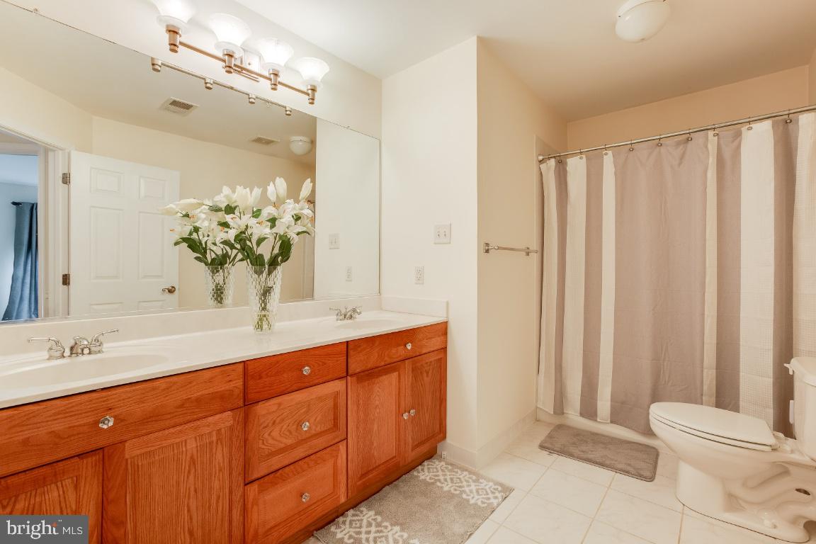 TANTALLON ON THE POTOMAC - Residential