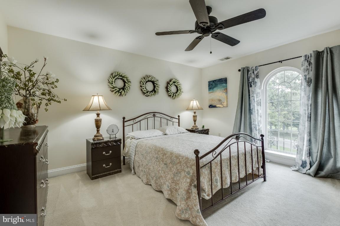 TANTALLON ON THE POTOMAC - Residential