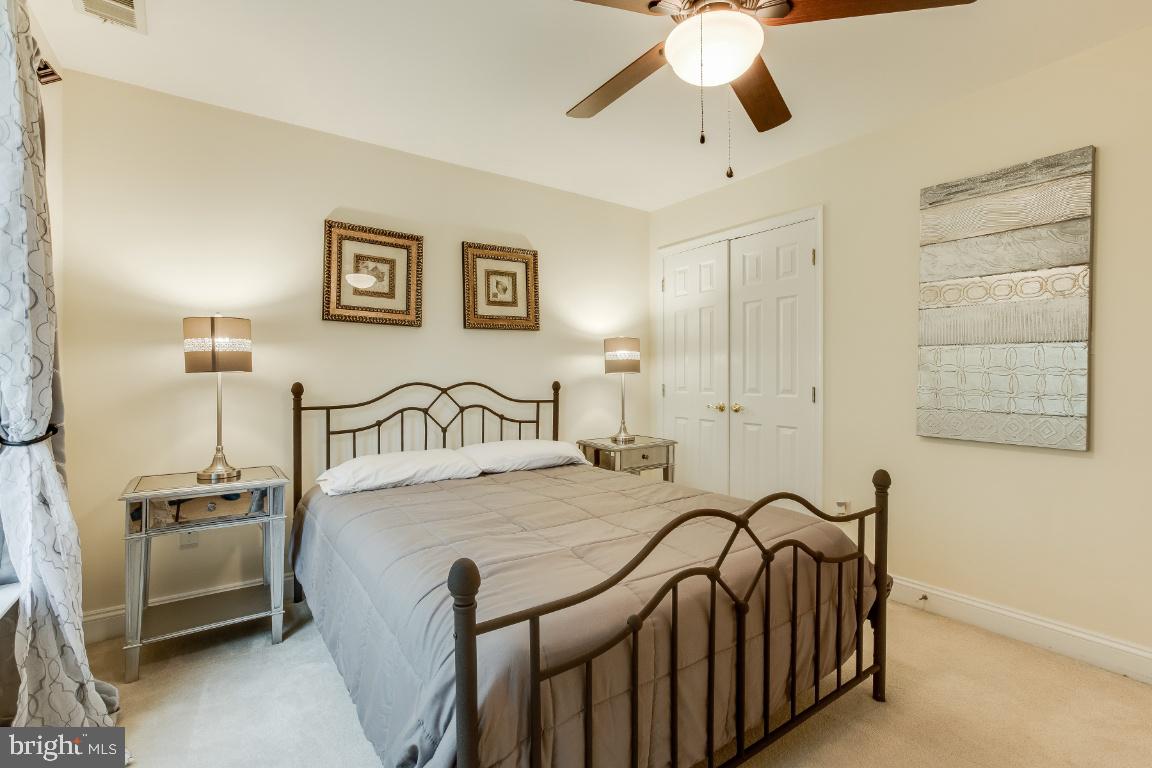 TANTALLON ON THE POTOMAC - Residential