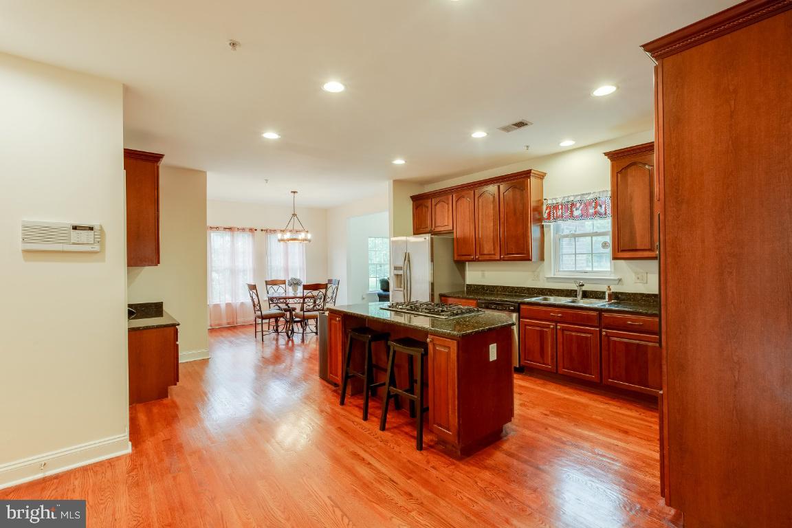 TANTALLON ON THE POTOMAC - Residential