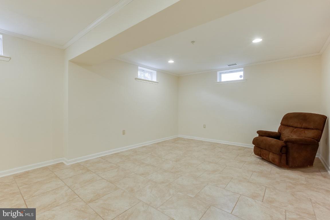 TANTALLON ON THE POTOMAC - Residential