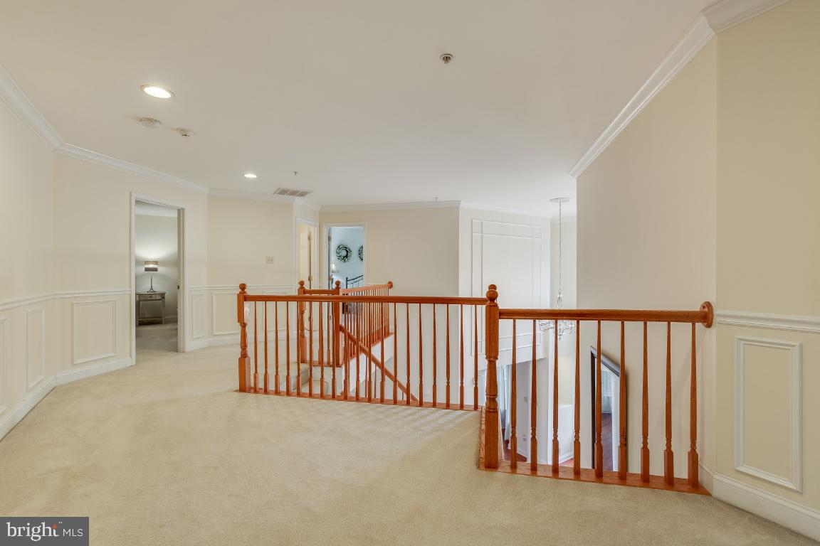 TANTALLON ON THE POTOMAC - Residential