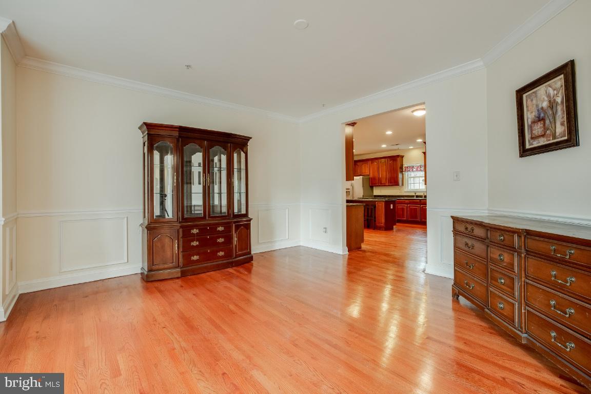 TANTALLON ON THE POTOMAC - Residential