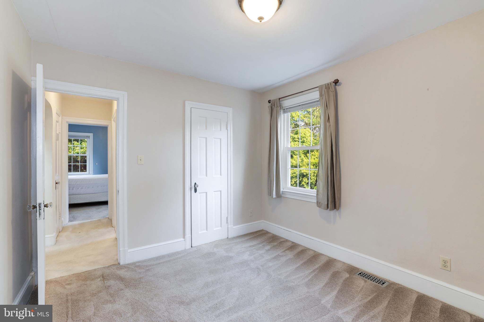 LEE HEIGHTS - Residential Lease