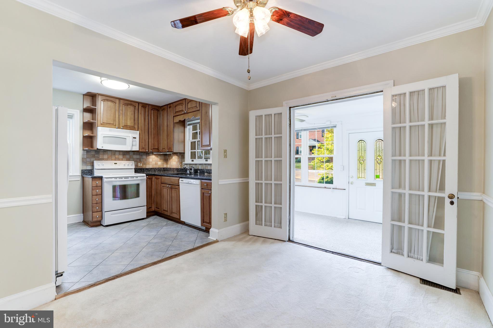 LEE HEIGHTS - Residential Lease