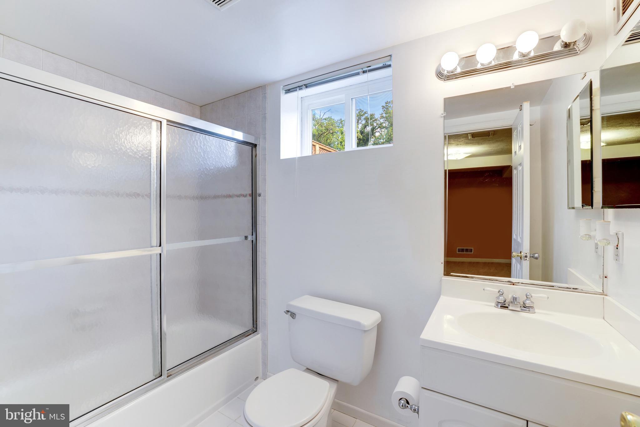 LEE HEIGHTS - Residential Lease