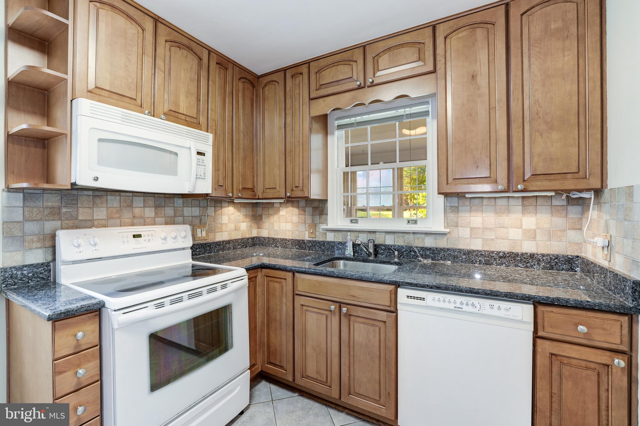 LEE HEIGHTS - Residential Lease