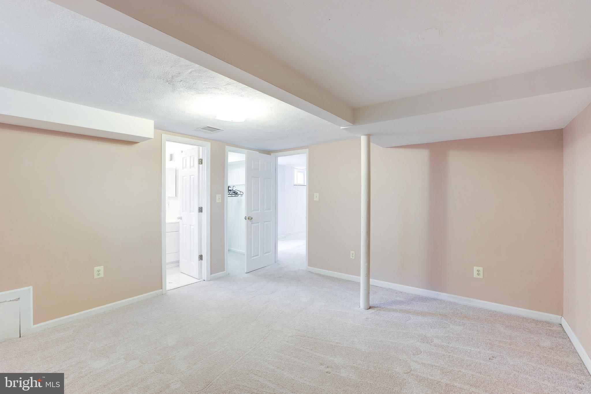 LEE HEIGHTS - Residential Lease