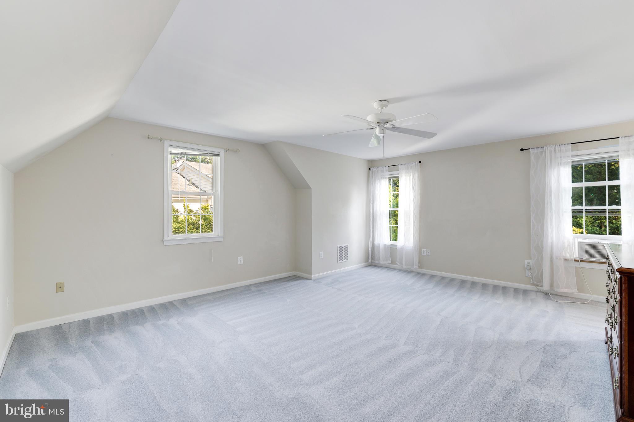 LEE HEIGHTS - Residential Lease