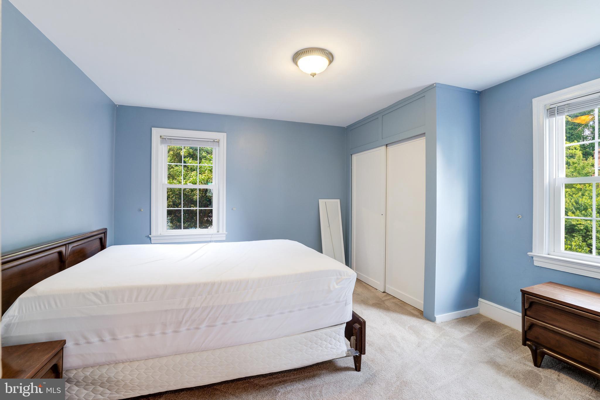 LEE HEIGHTS - Residential Lease