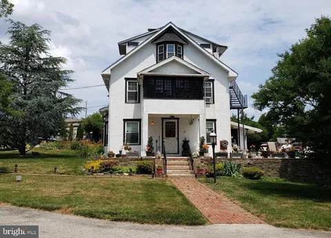 9 Princeton Avenue Unit 3, Ridley Park, PA MLS: PADE2090044