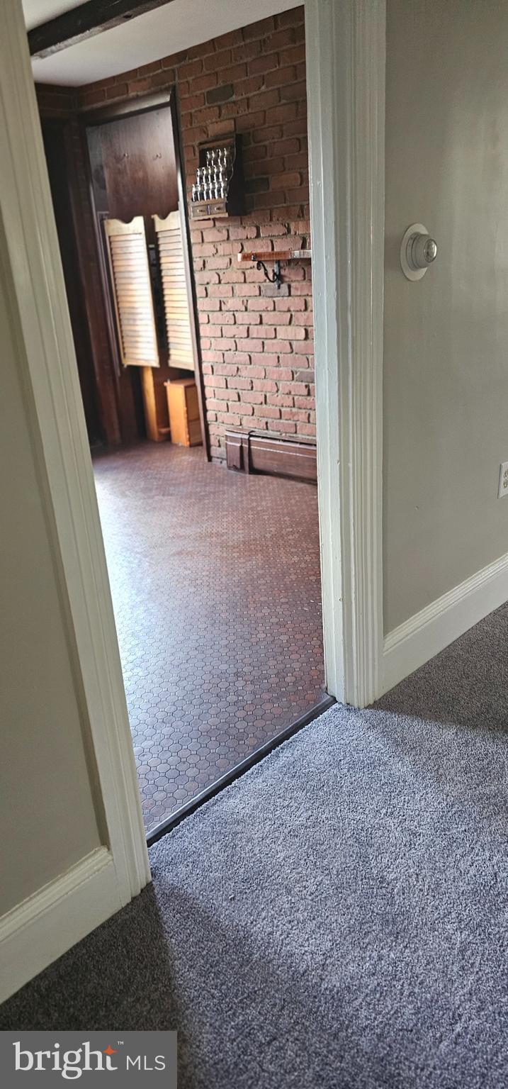 RIDLEY PARK - Residential Lease