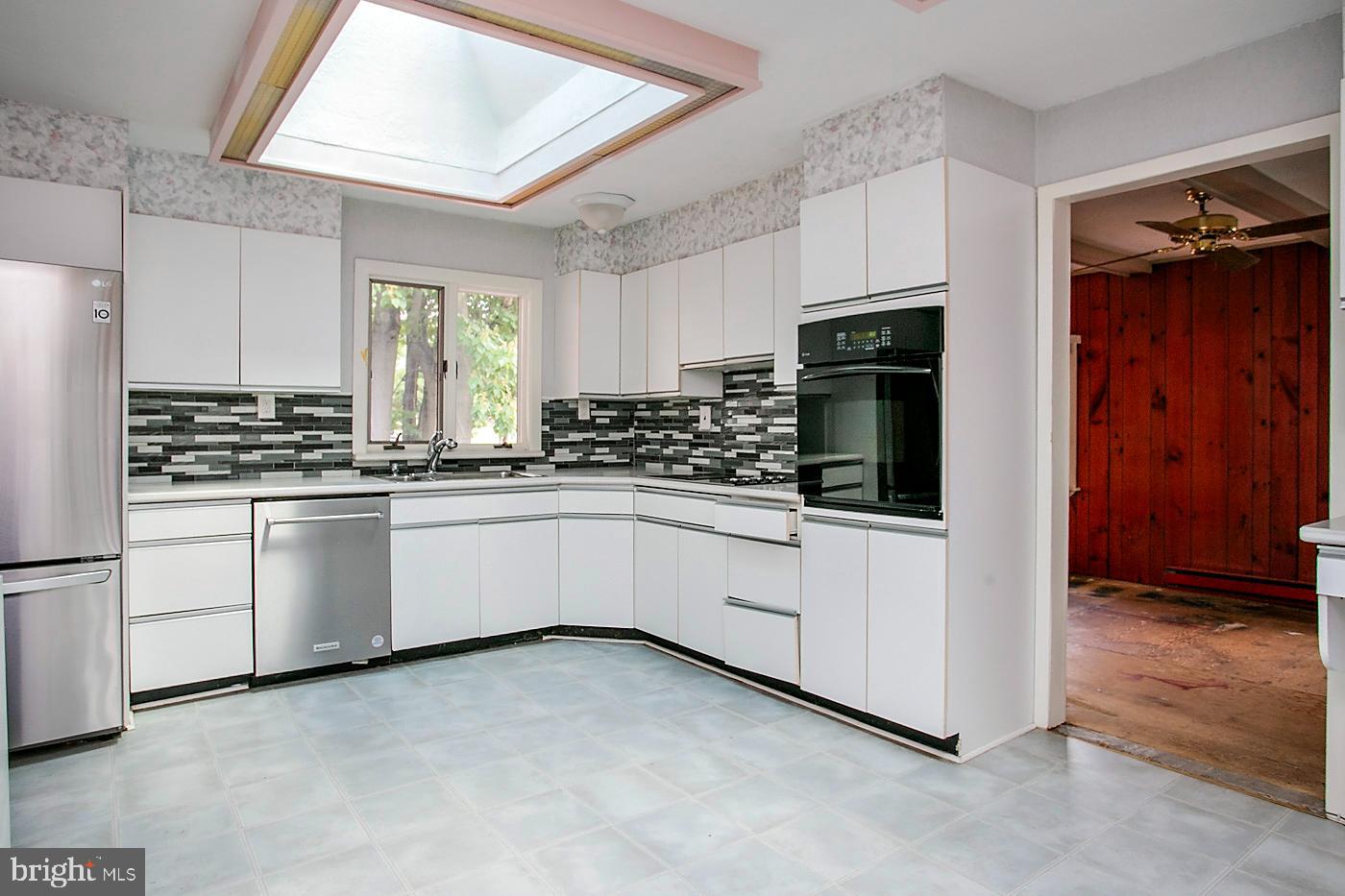 BEATTY WOODS - Residential