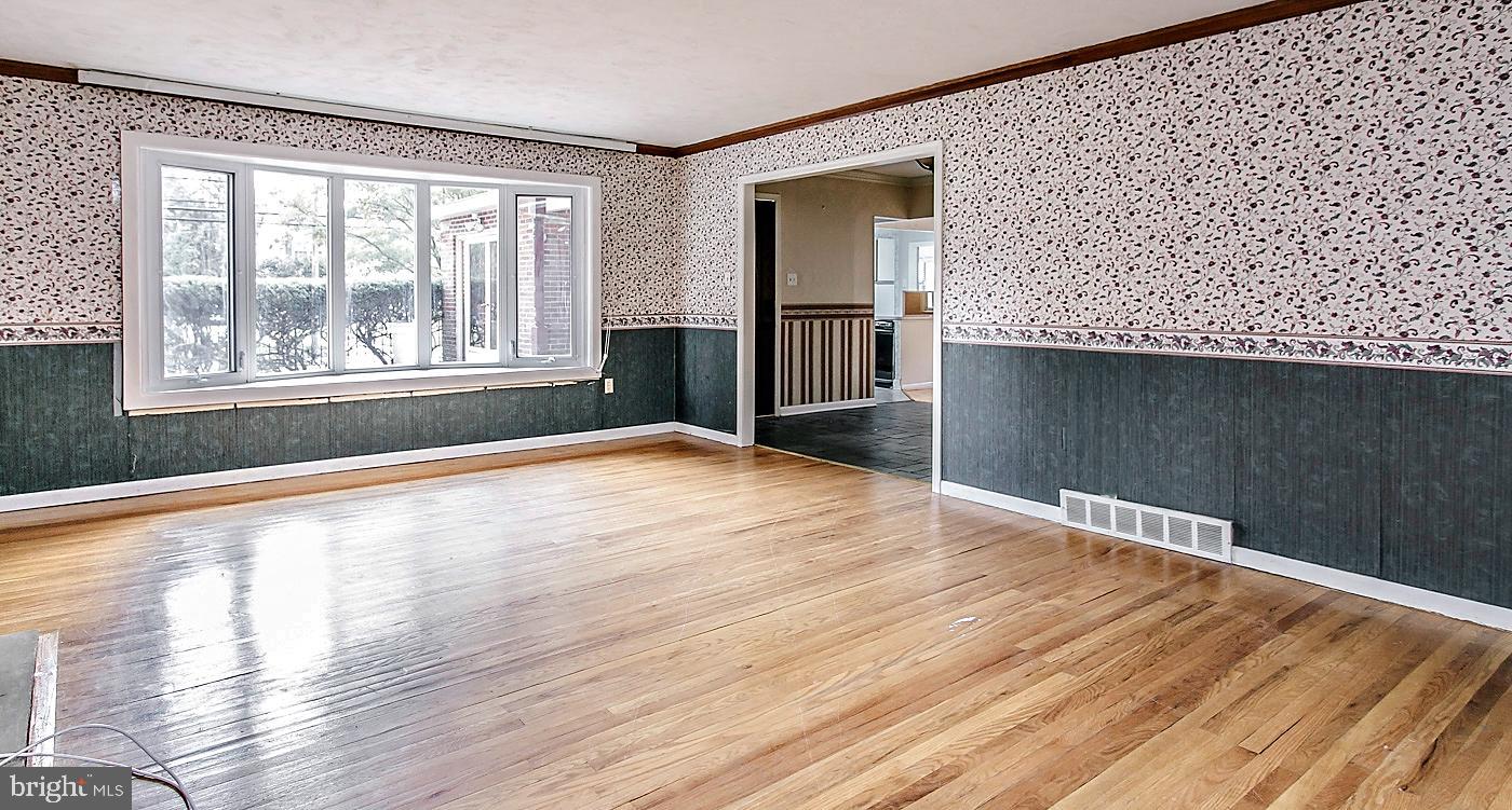 BEATTY WOODS - Residential