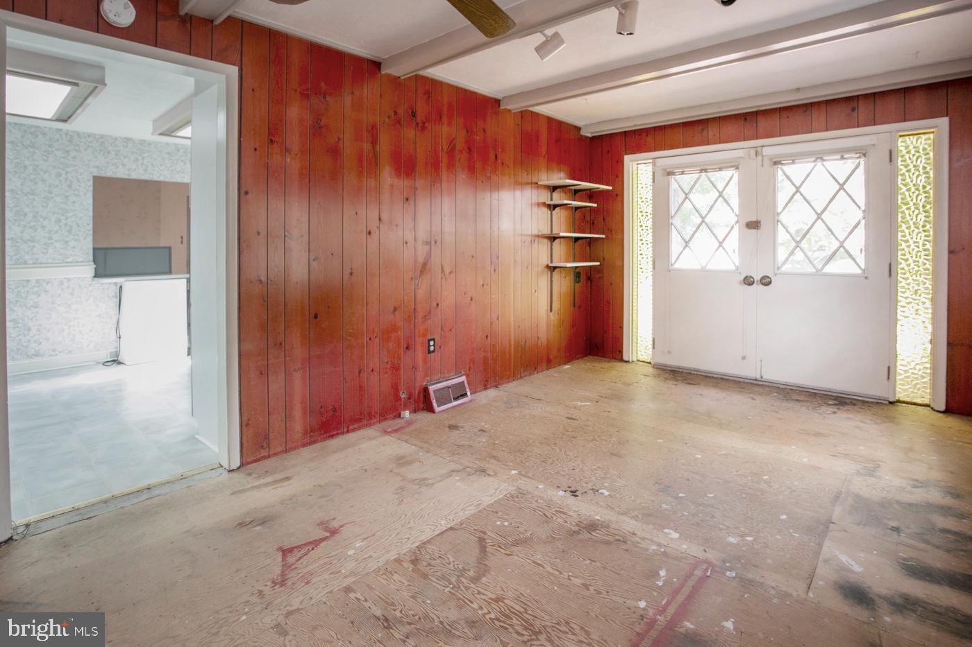 BEATTY WOODS - Residential