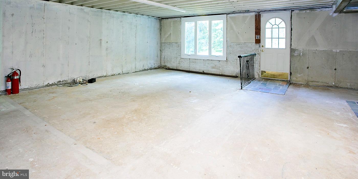 BEATTY WOODS - Residential