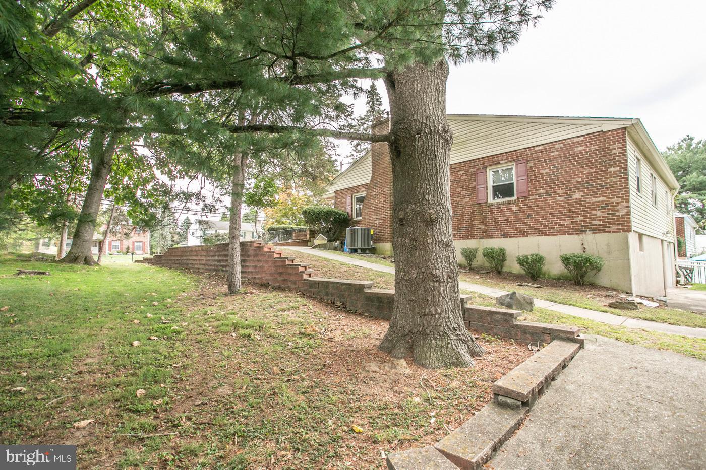 BEATTY WOODS - Residential