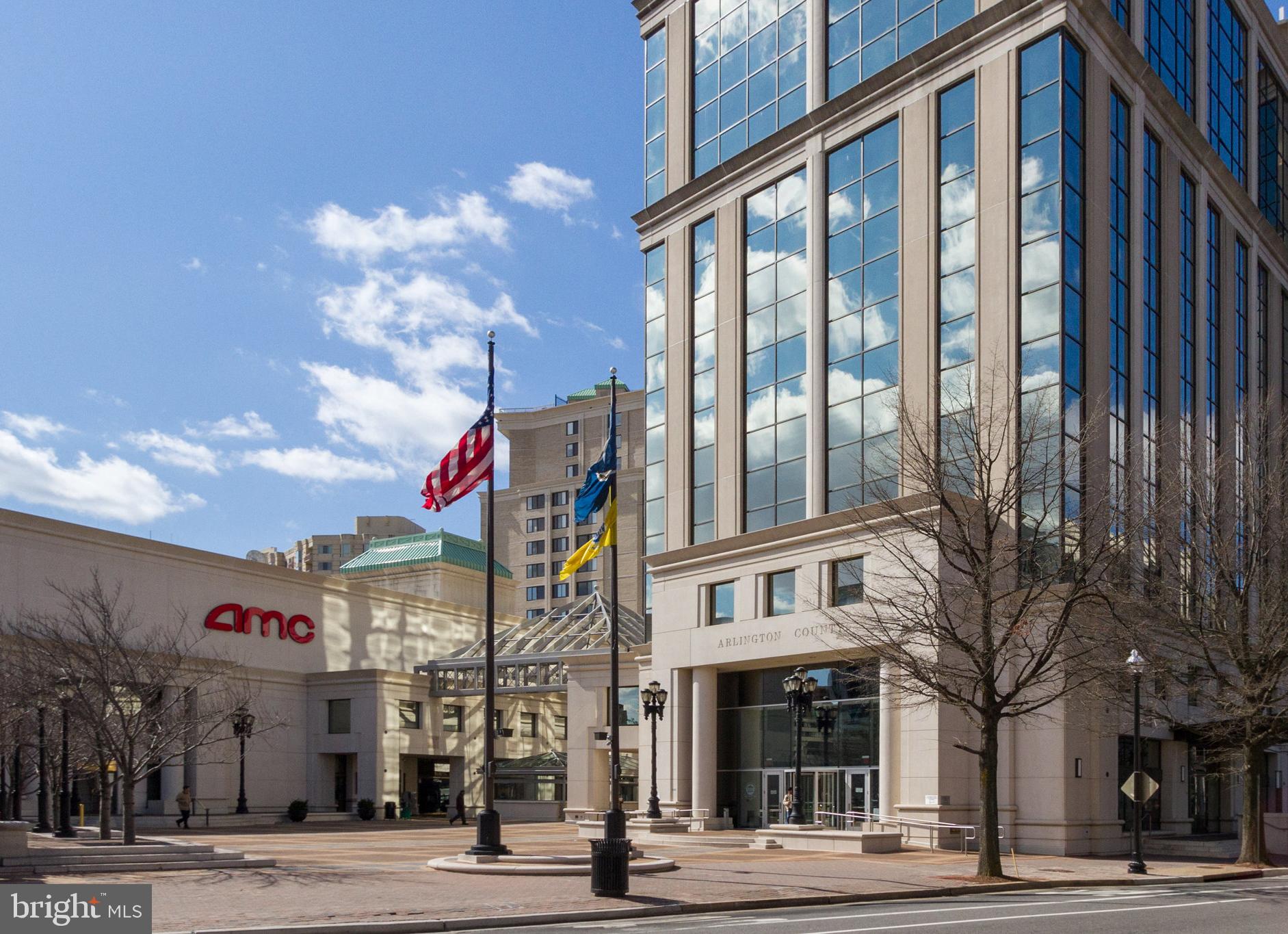 COLONIAL VILLAGE I - Residential