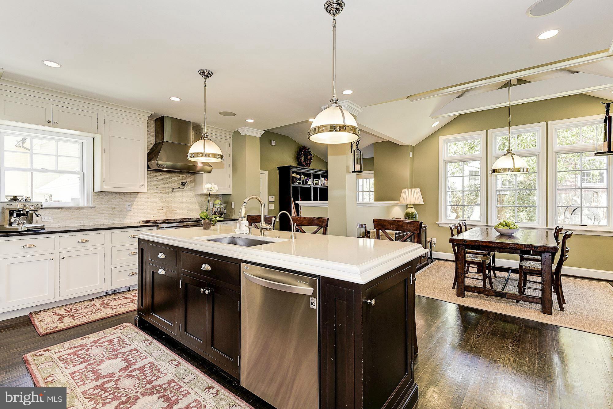 CHEVY CHASE - Residential