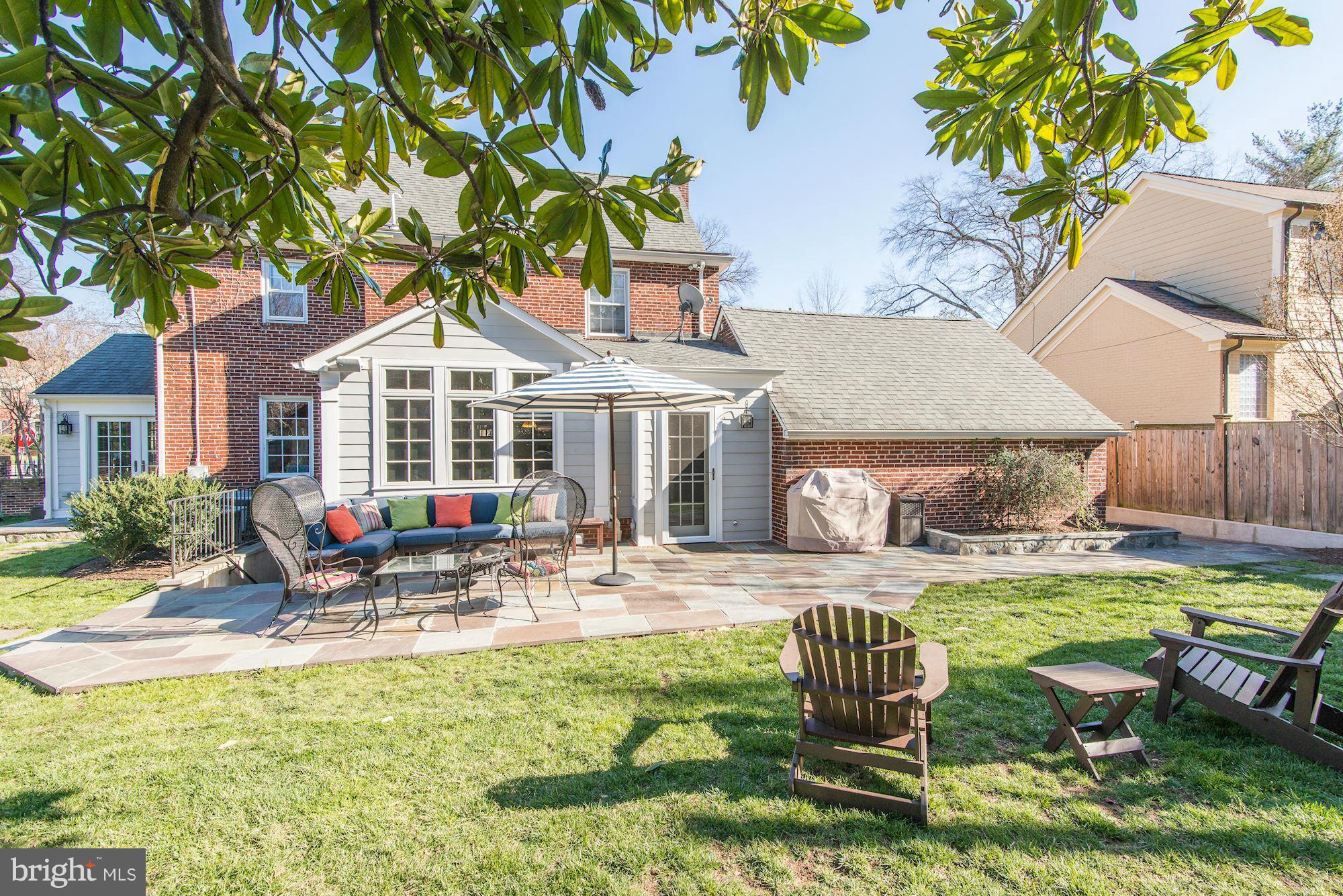 CHEVY CHASE - Residential