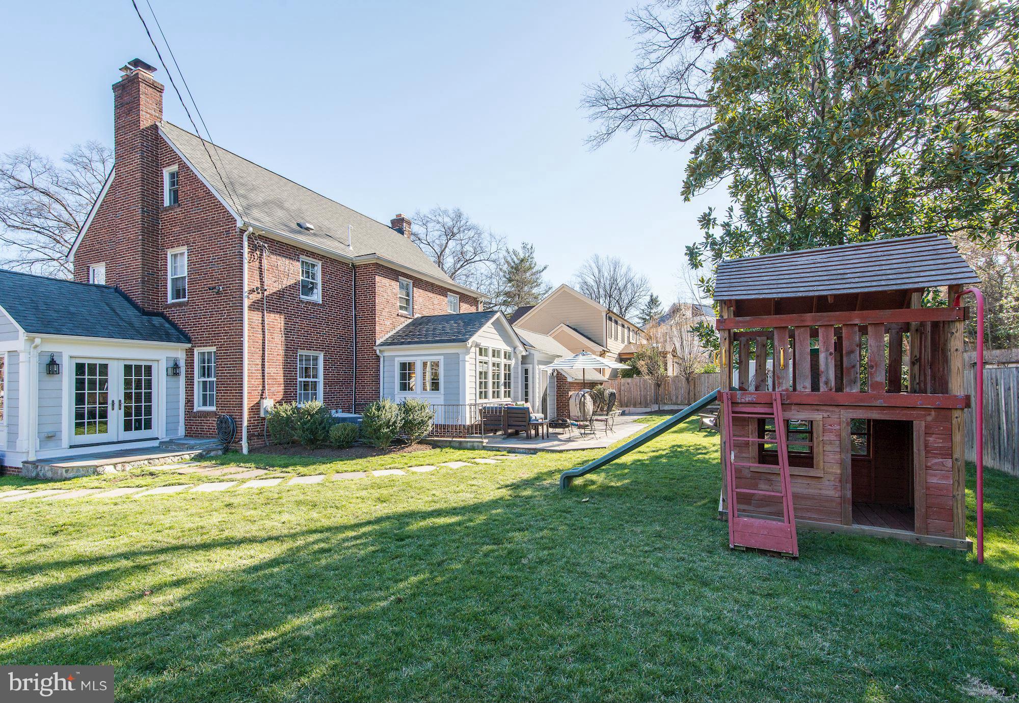 CHEVY CHASE - Residential