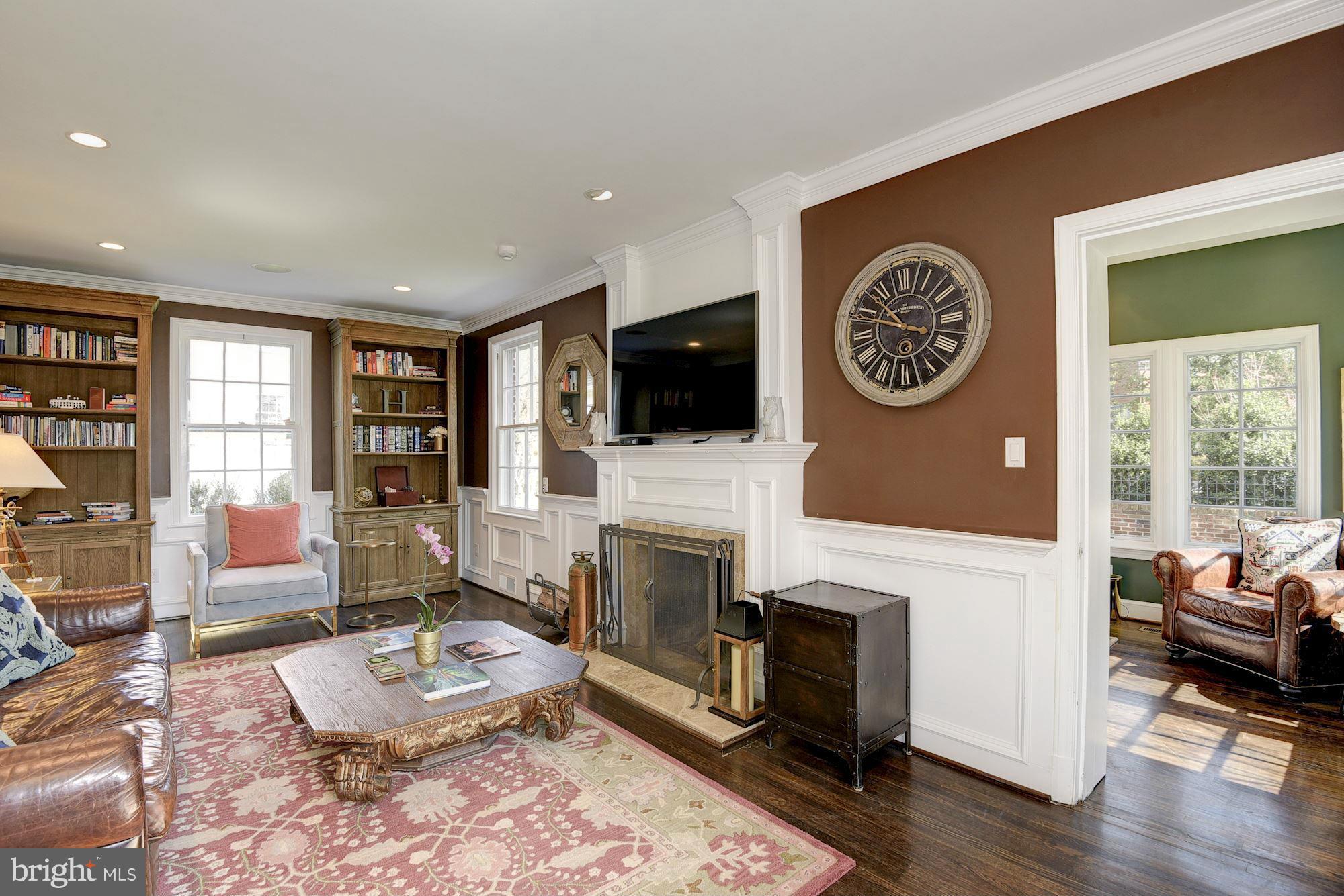 CHEVY CHASE - Residential