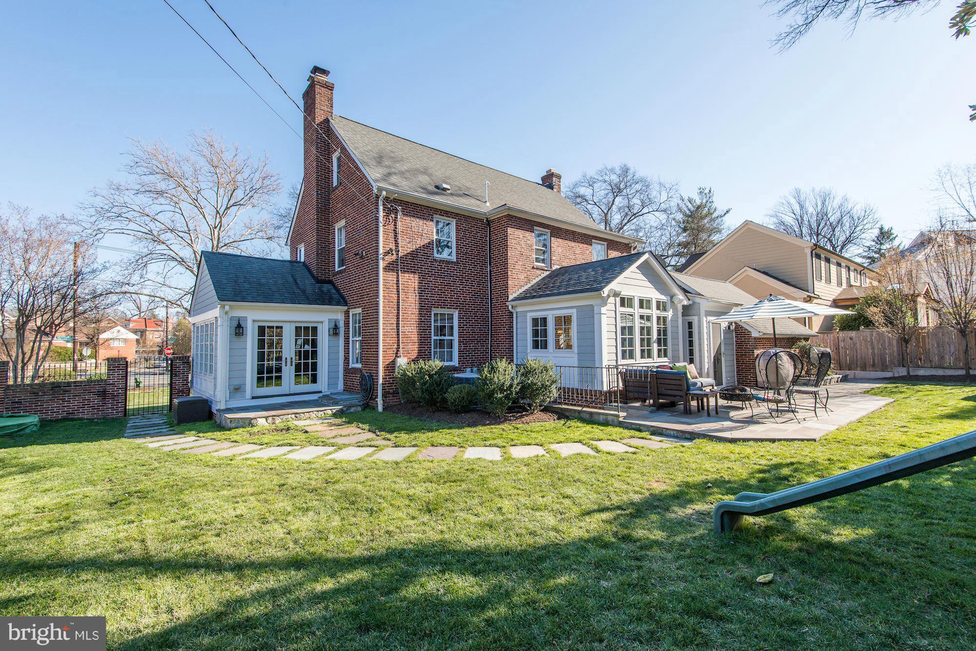 CHEVY CHASE - Residential