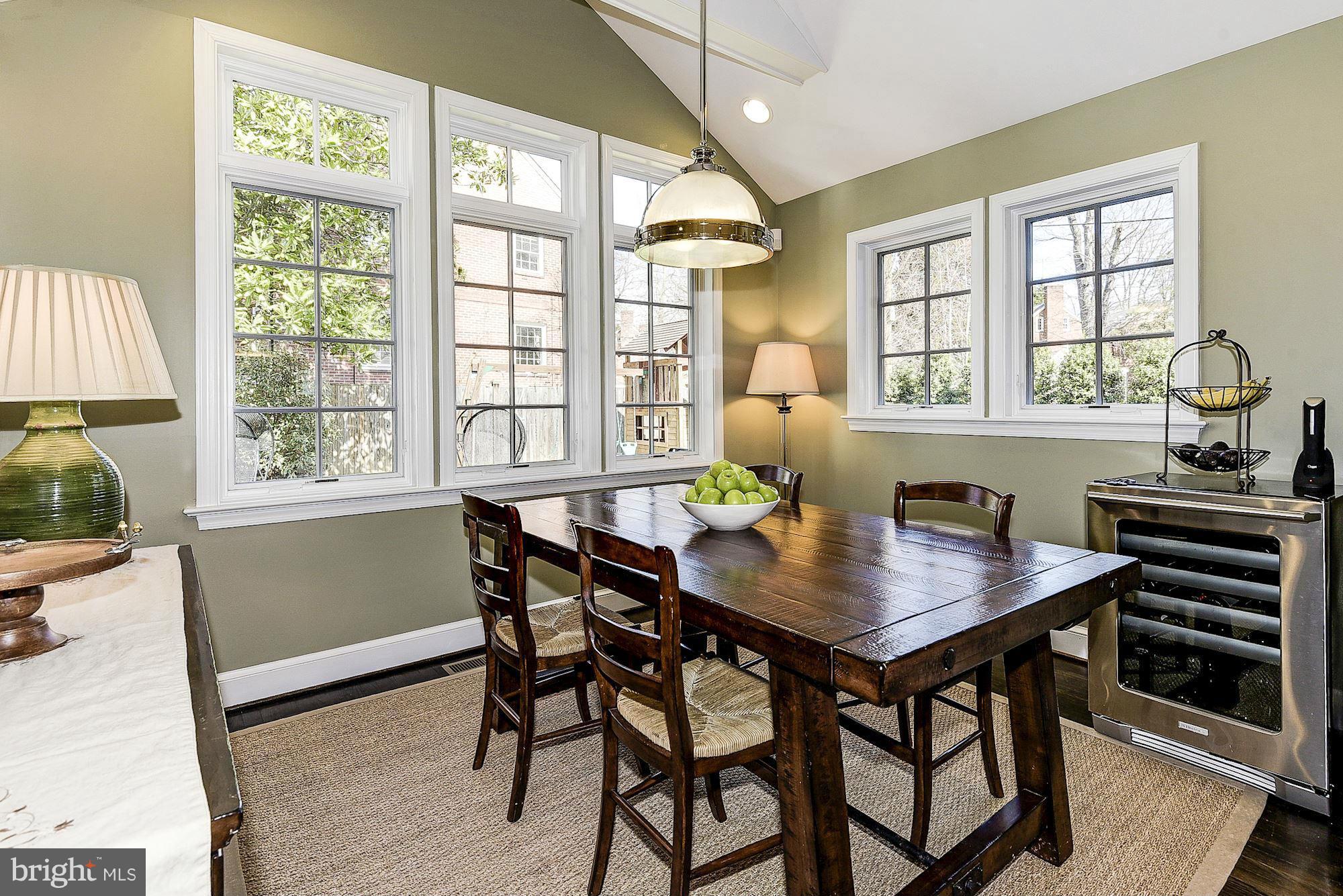 CHEVY CHASE - Residential