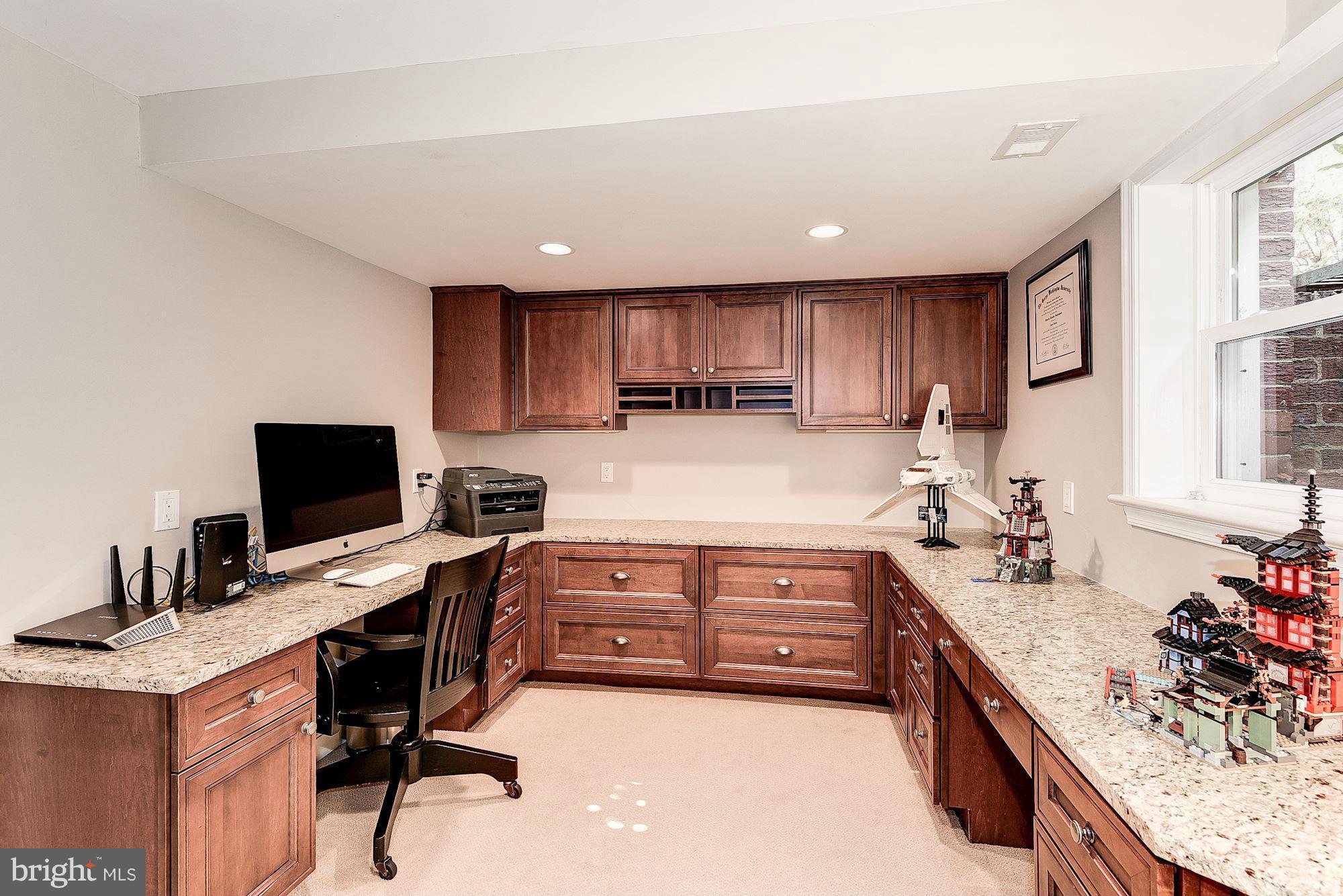 CHEVY CHASE - Residential