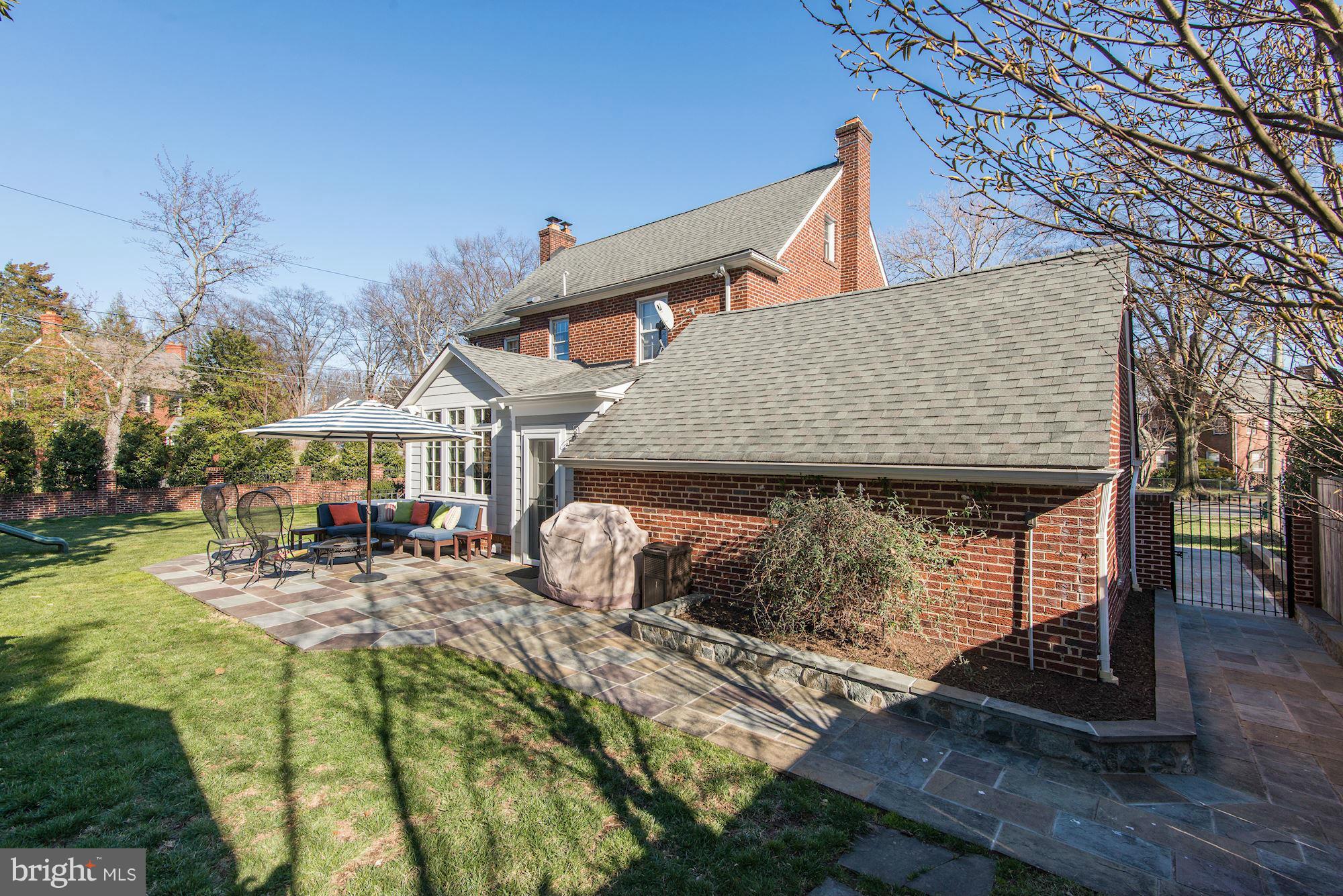 CHEVY CHASE - Residential