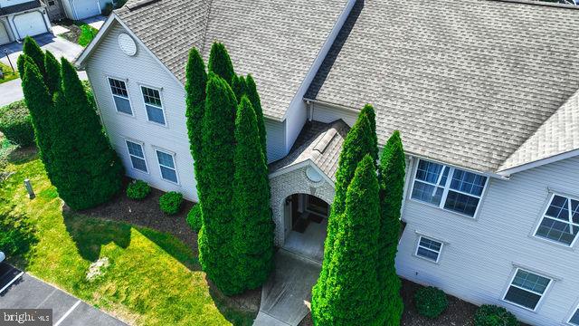 100 HIDDENWOOD DRIVE