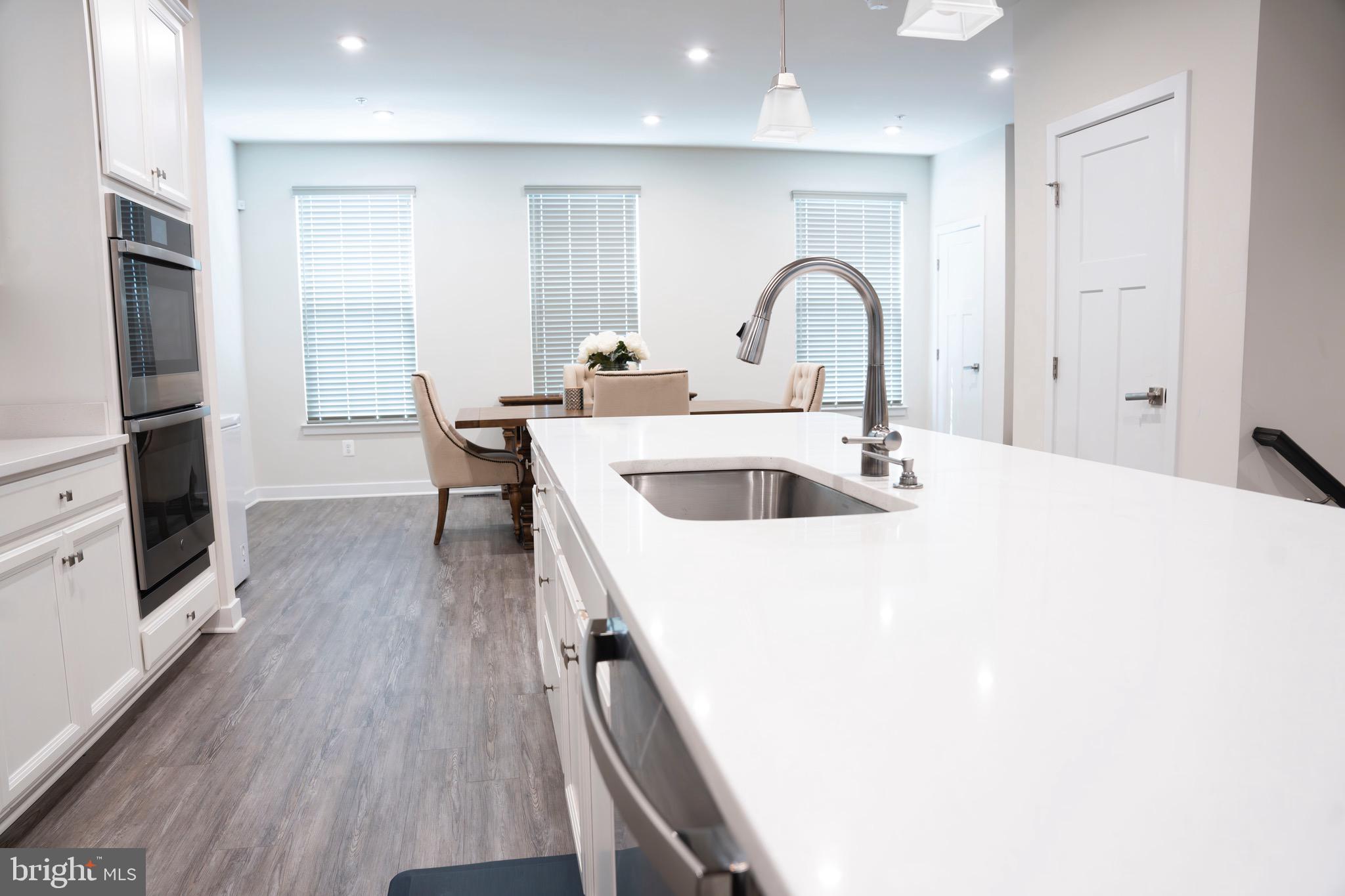 NORBOURNE PARK - Residential