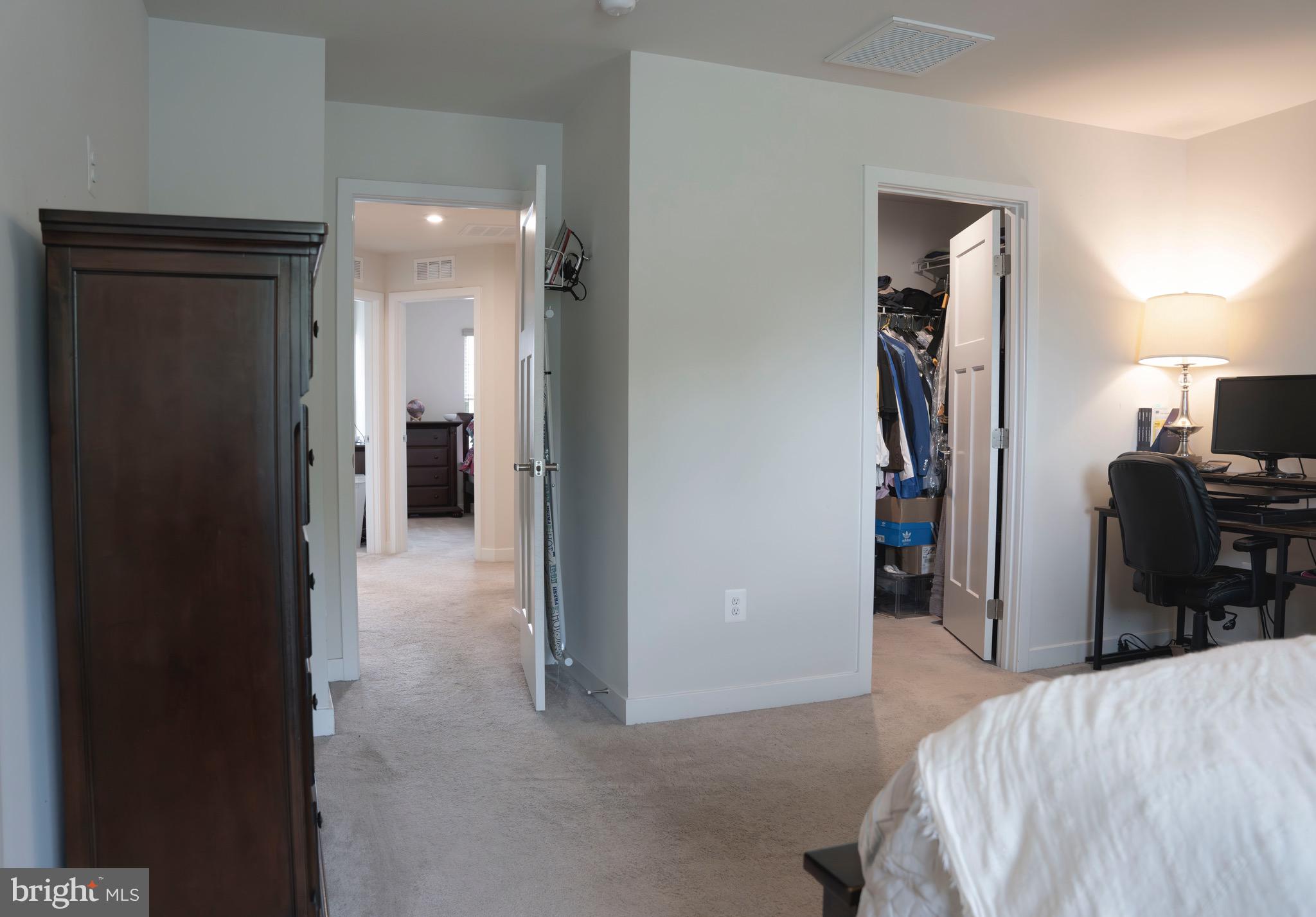 NORBOURNE PARK - Residential