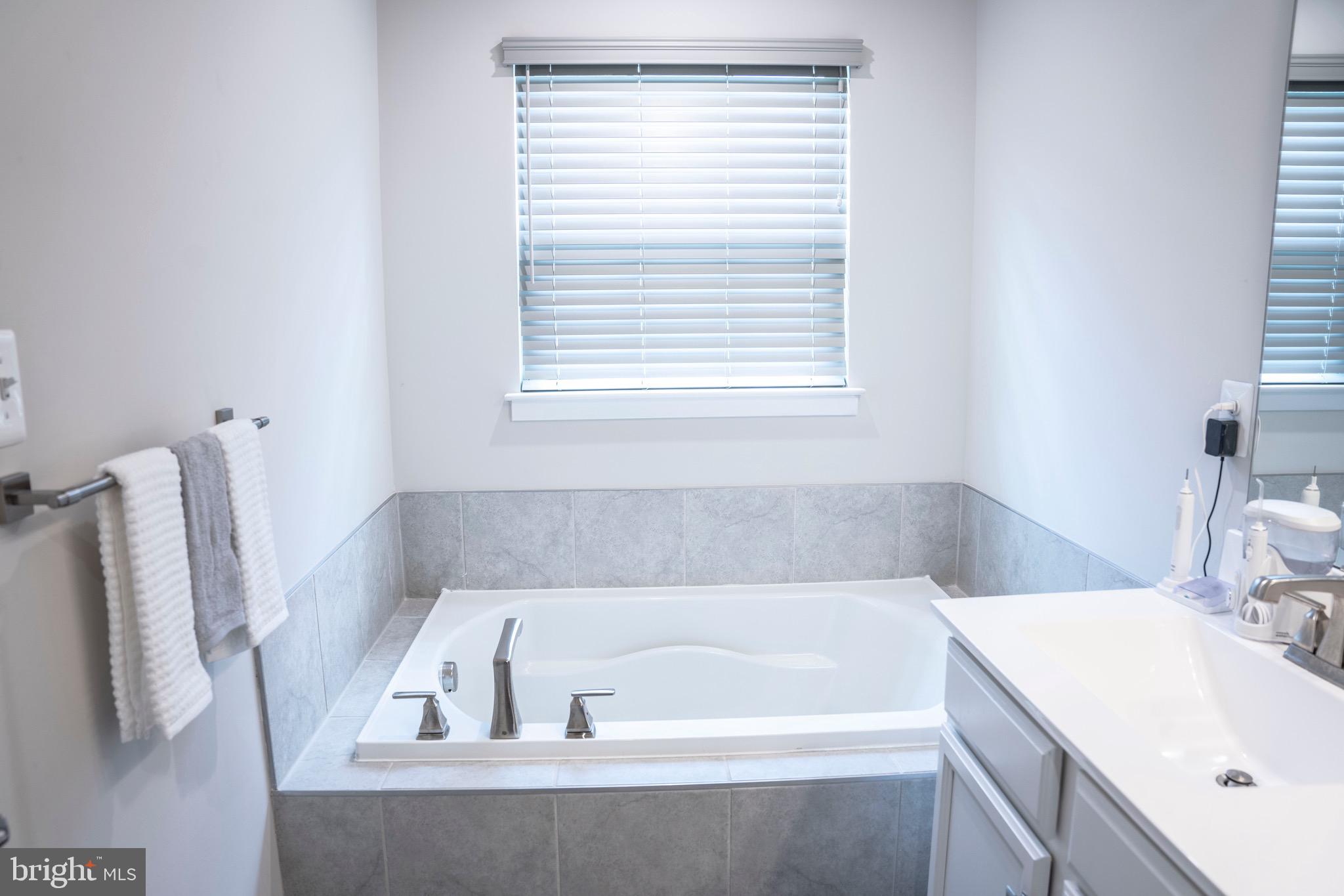 NORBOURNE PARK - Residential