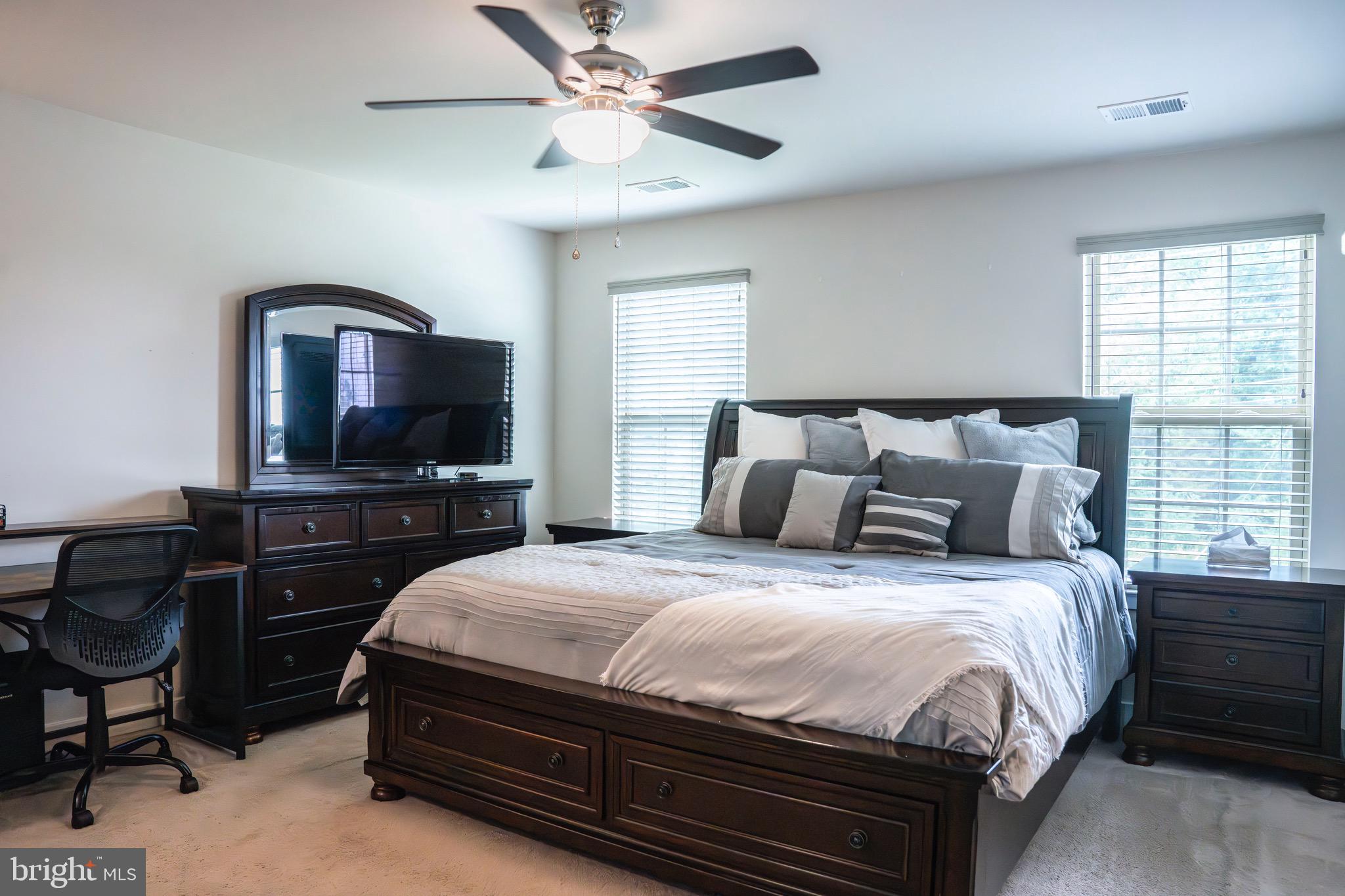 NORBOURNE PARK - Residential