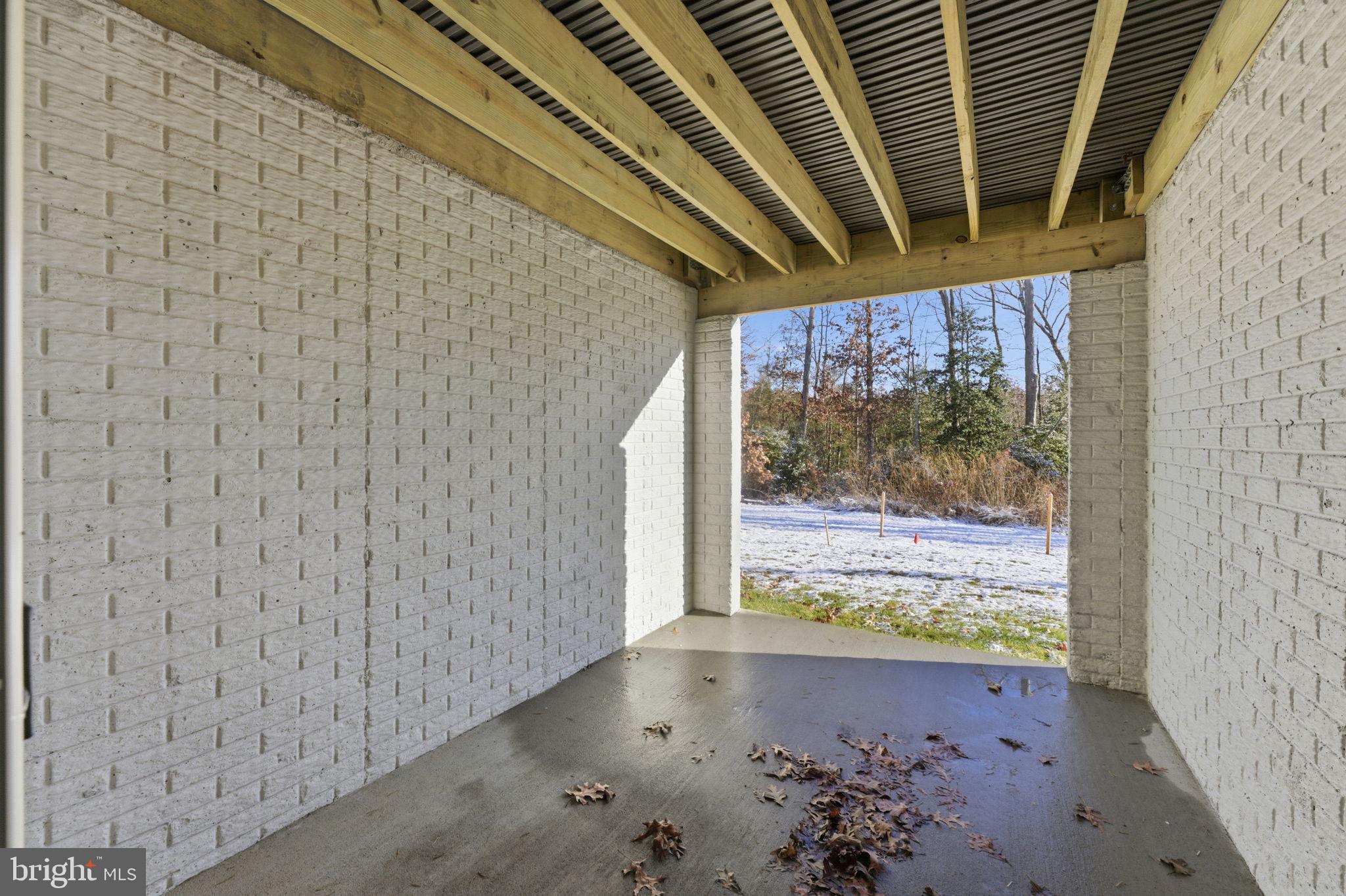 ALEXANDER'S CROSSING - Residential Lease