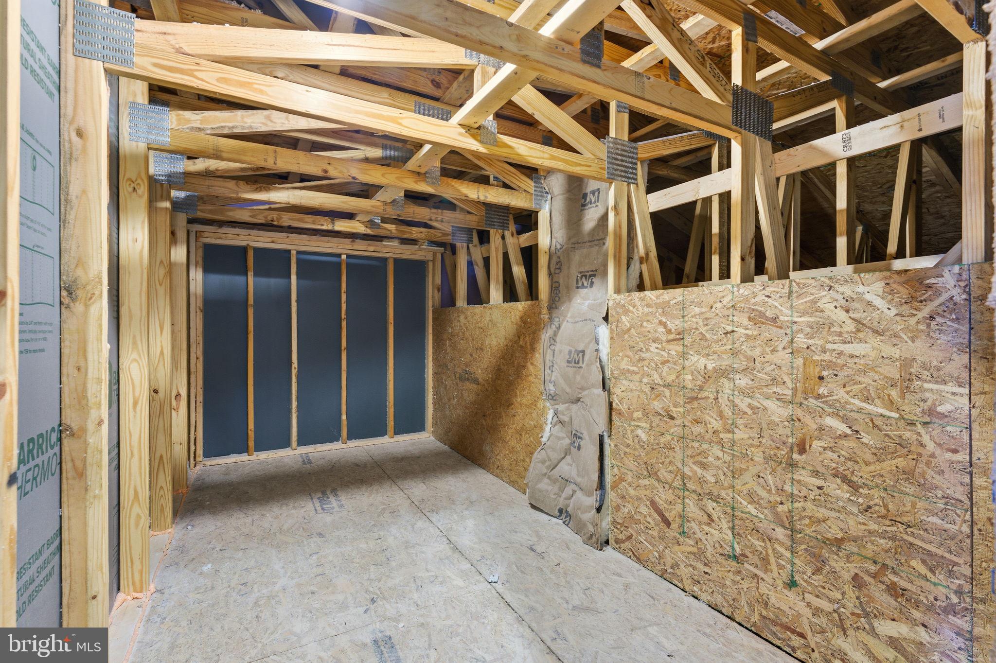 ALEXANDER'S CROSSING - Residential Lease