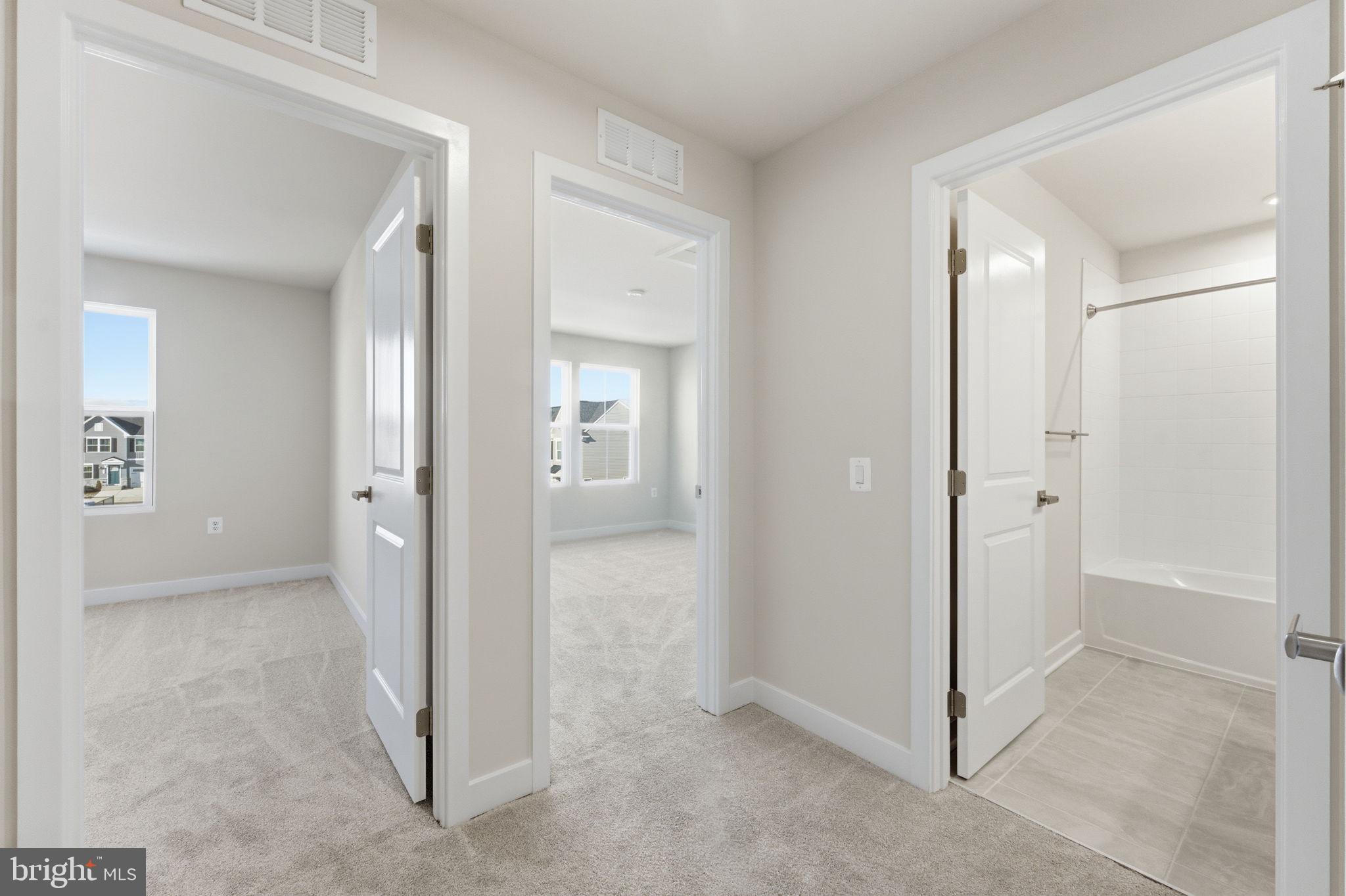 ALEXANDER'S CROSSING - Residential Lease