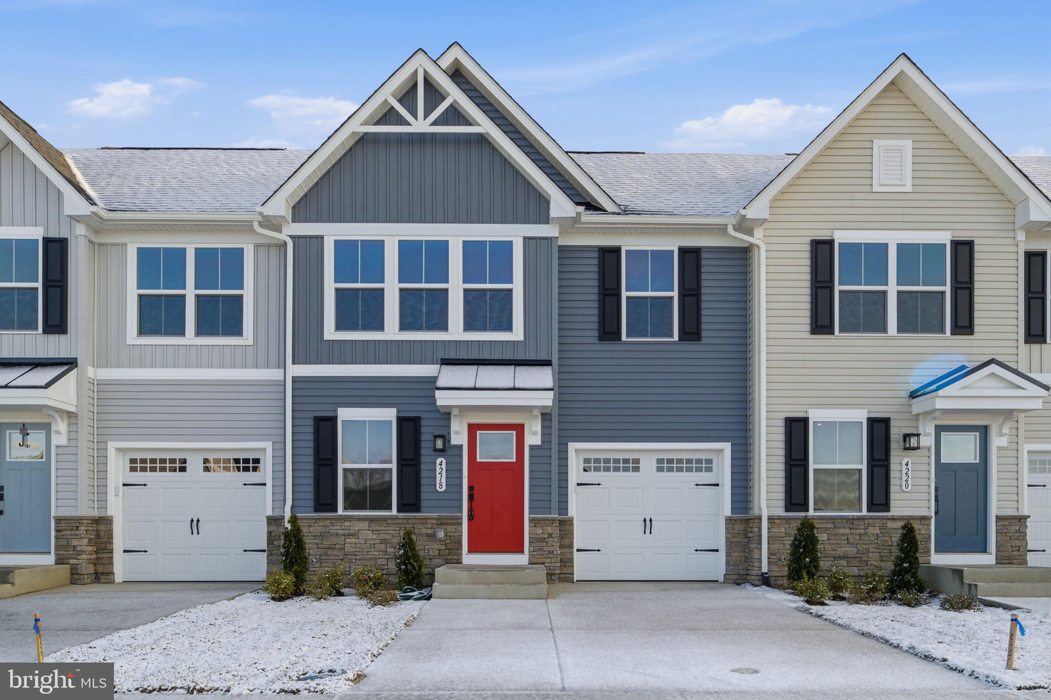 ALEXANDER'S CROSSING - Residential Lease