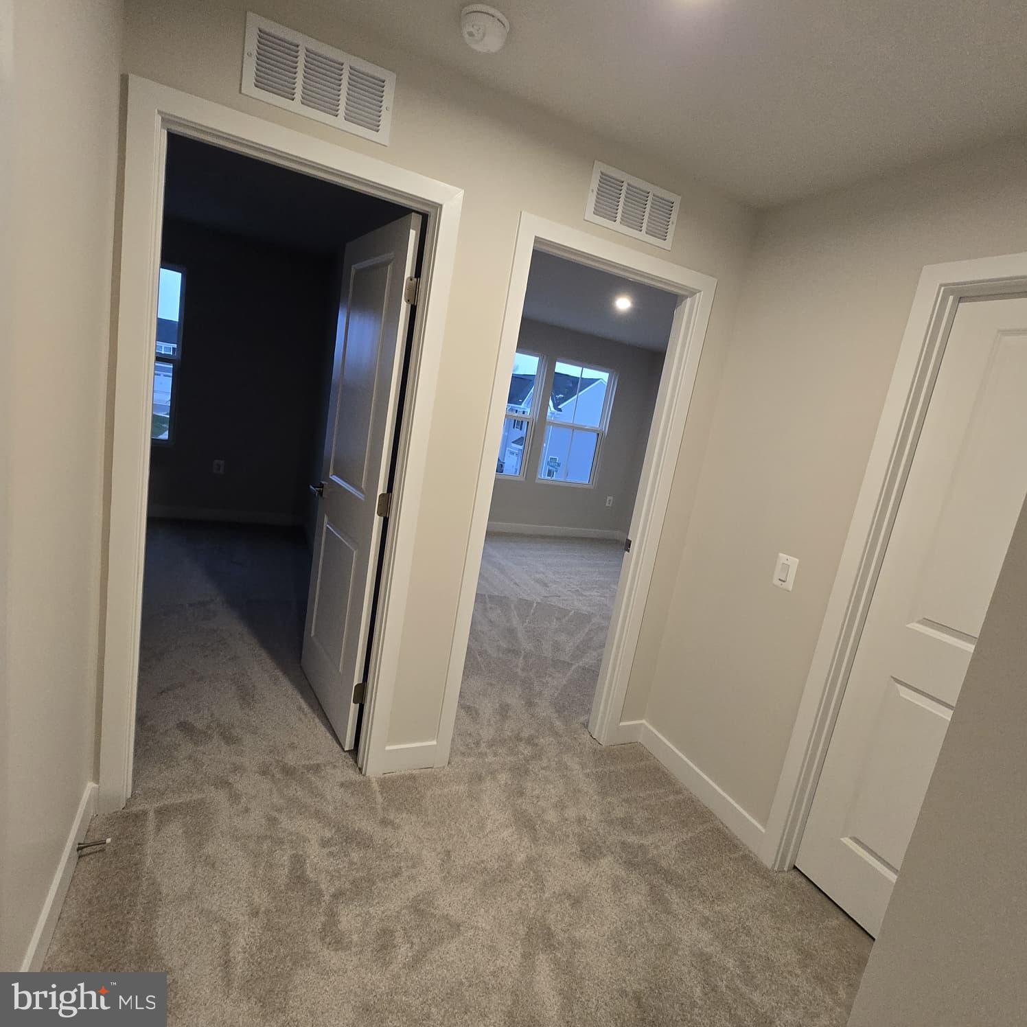 ALEXANDER'S CROSSING - Residential Lease