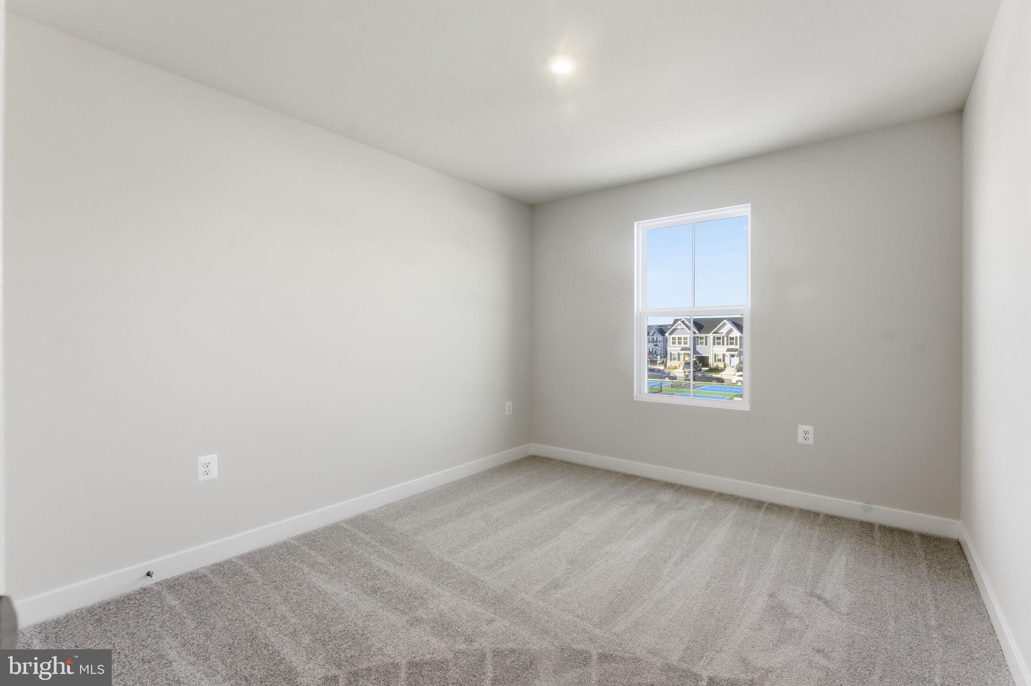 ALEXANDER'S CROSSING - Residential Lease