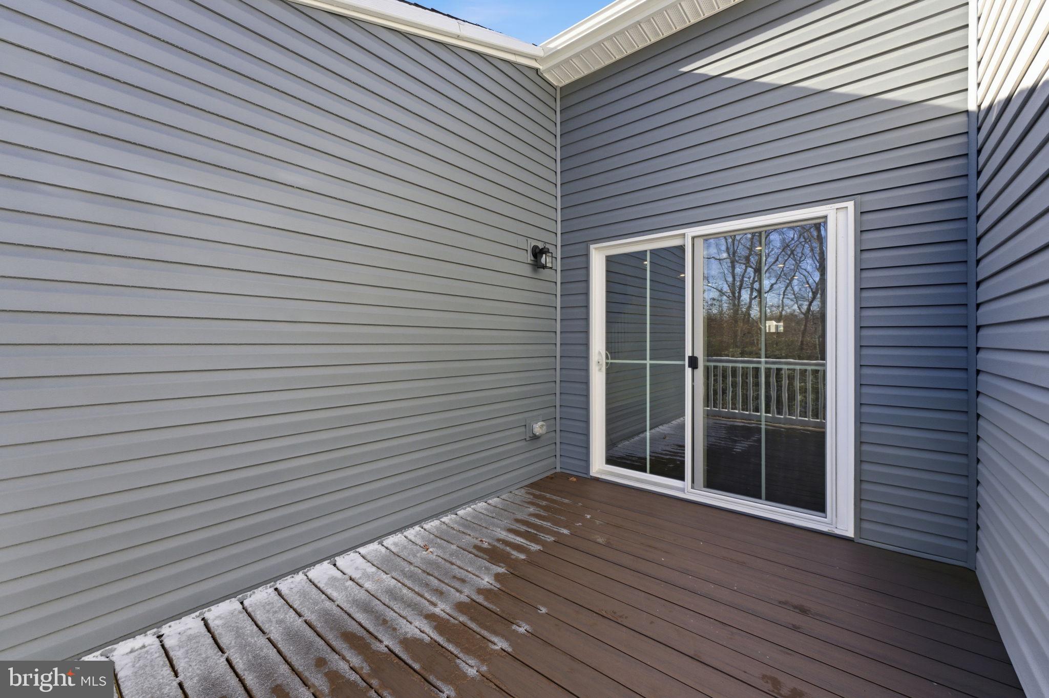 ALEXANDER'S CROSSING - Residential Lease