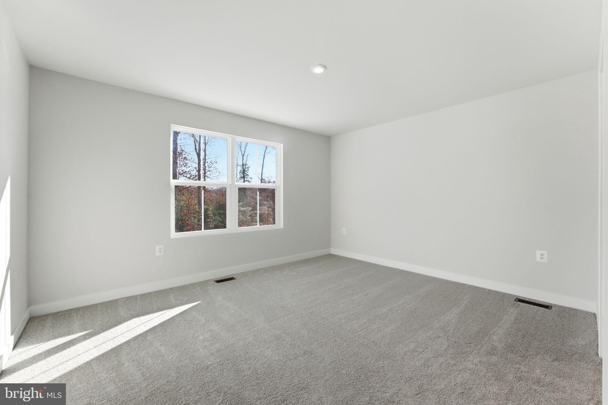 ALEXANDER'S CROSSING - Residential Lease