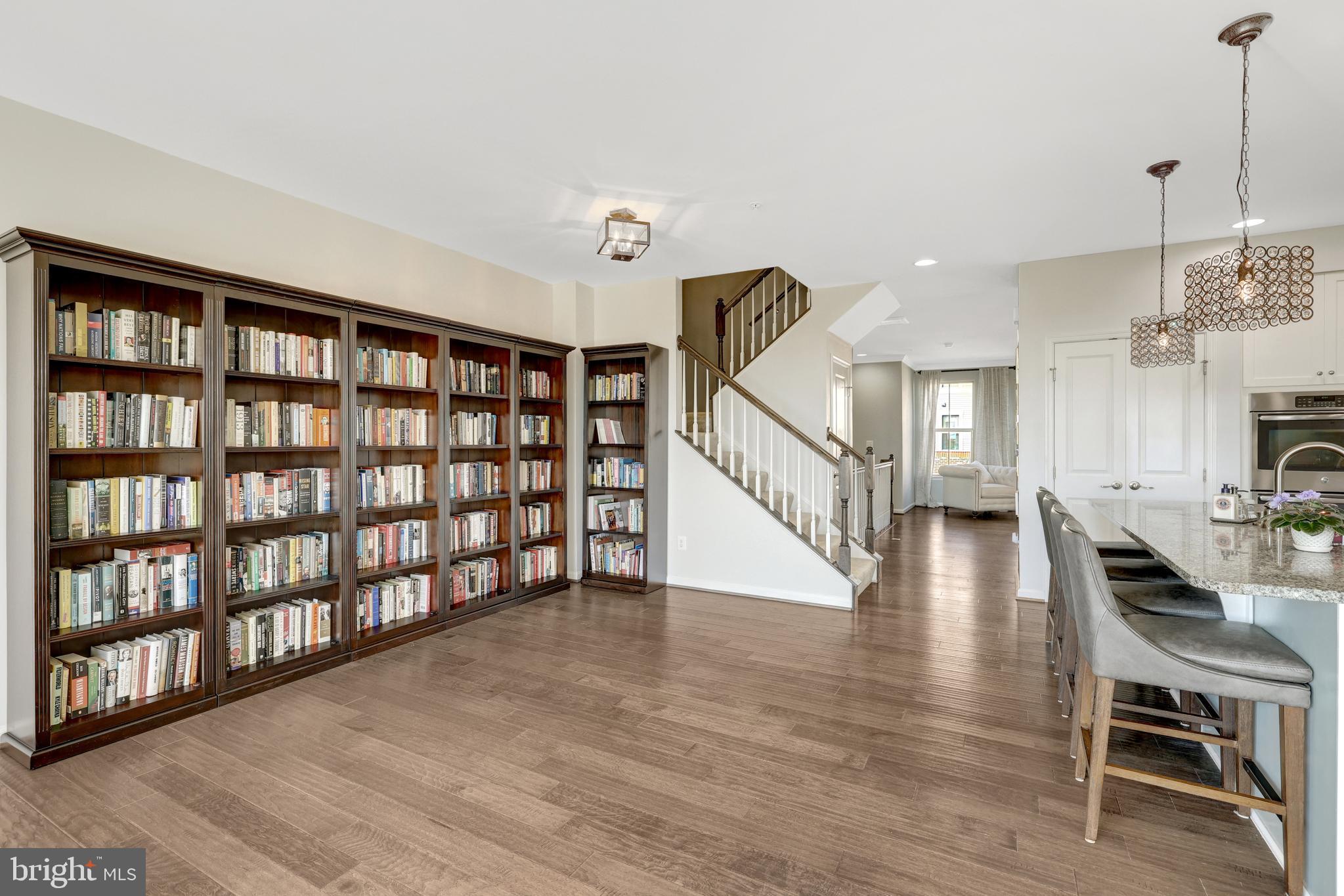 LOUDOUN CROSSING - Residential