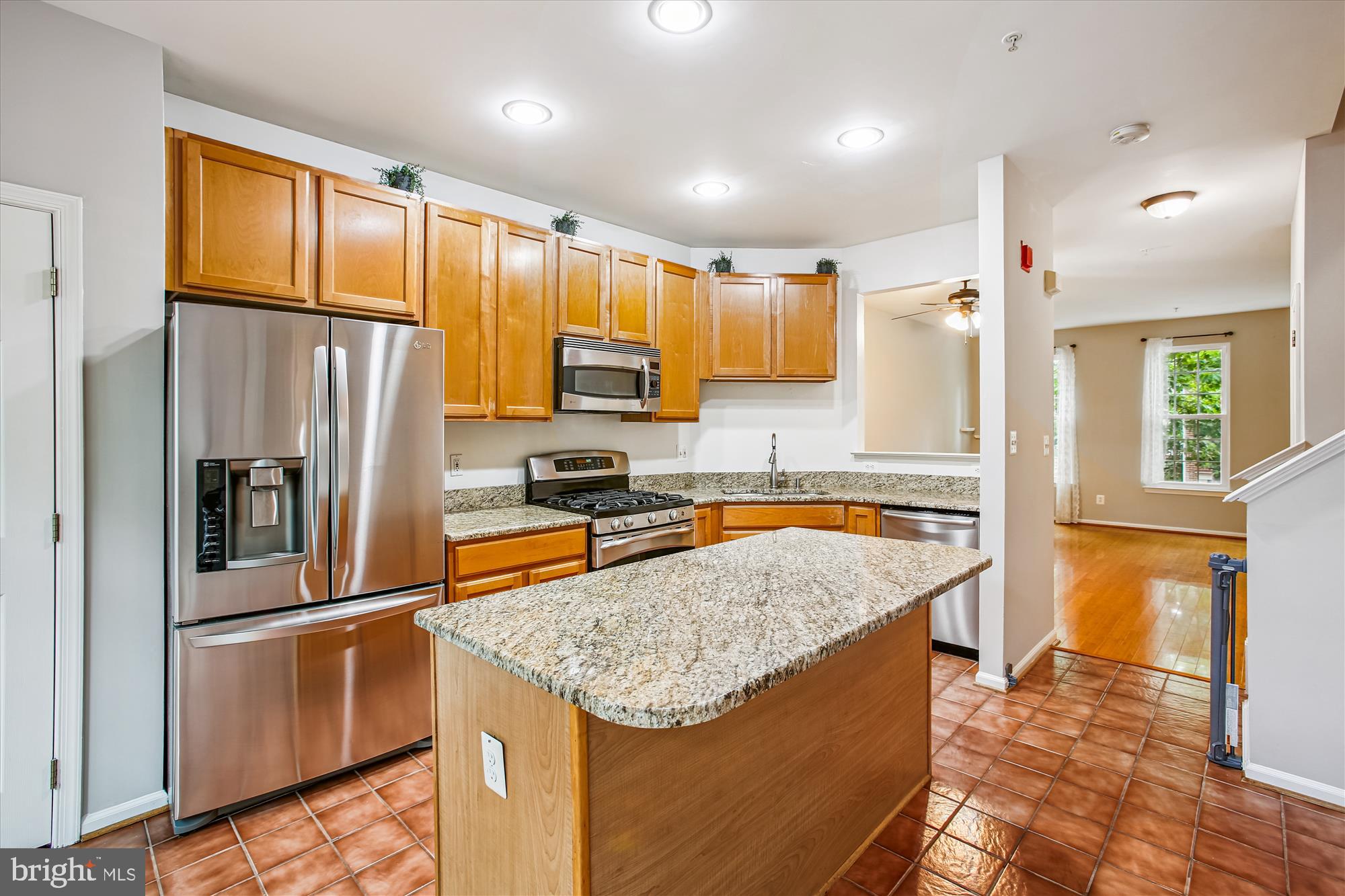 CAMERON STATION - Residential Lease